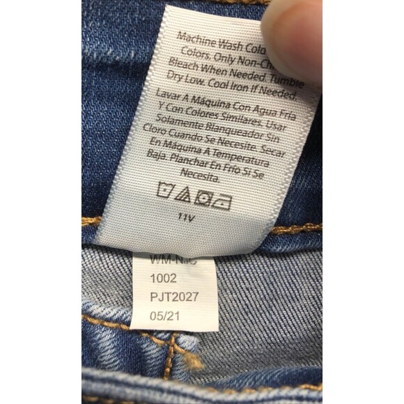 Time And Tru Denim Jeans Size 18 Petite Straight Medium Wash Distressed - Picture 6 of 15